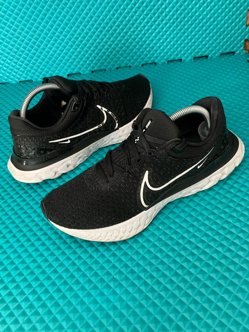 NIKE Mens React Infinity Run Flyknit 3 | 9.5
